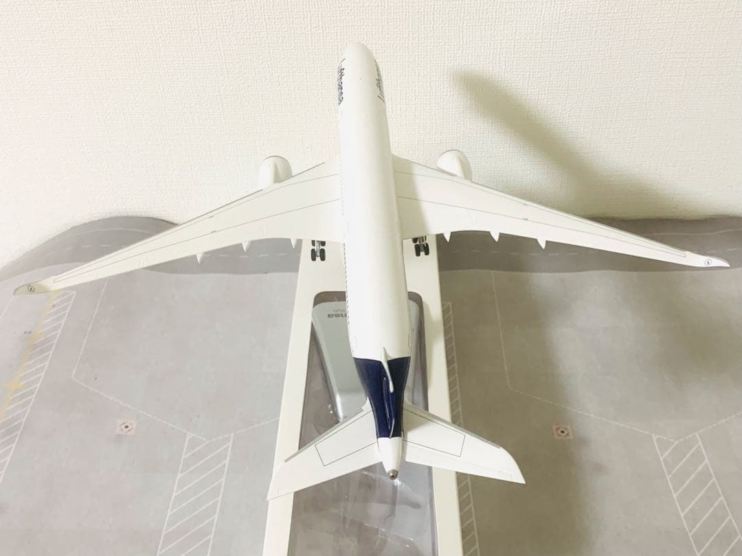 ケンです‼️１／２００Lufthansa 航空A350-900 完成品モデル