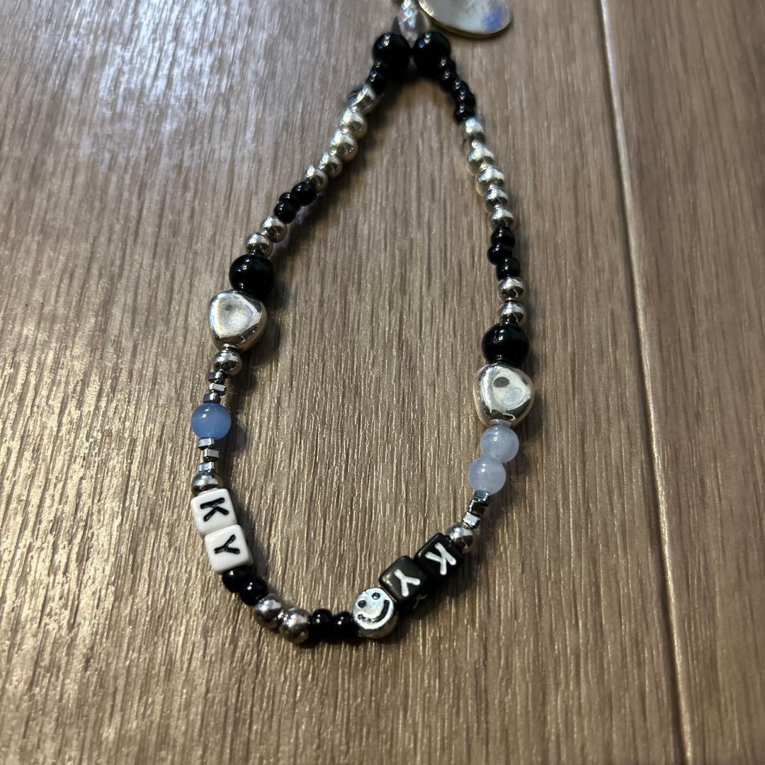 チャンギヨン　ファンミ　イニシャルビーズストラップ　チャン・ギヨン