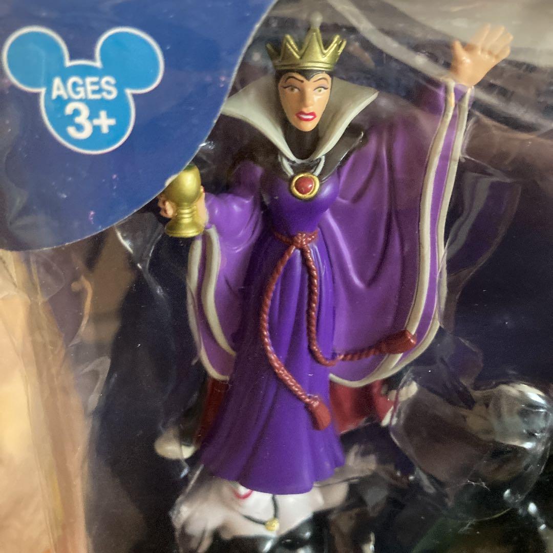 ディズニー　ヴィランズ　フィギュア