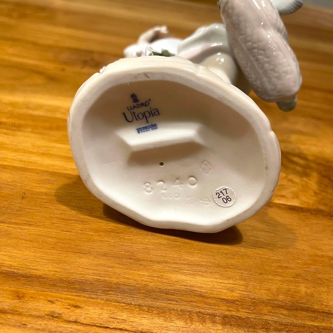 リヤドロ 雨上がりの午後に 8240 フィギュリン 人形 少女 鳥 花 置物