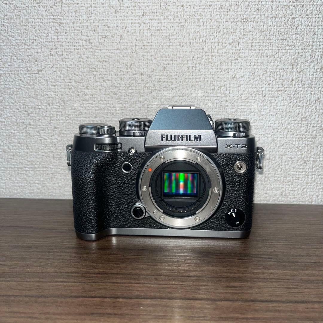【10/7 21時まで】 FUJIFILM X-T2 ボディ シルバー