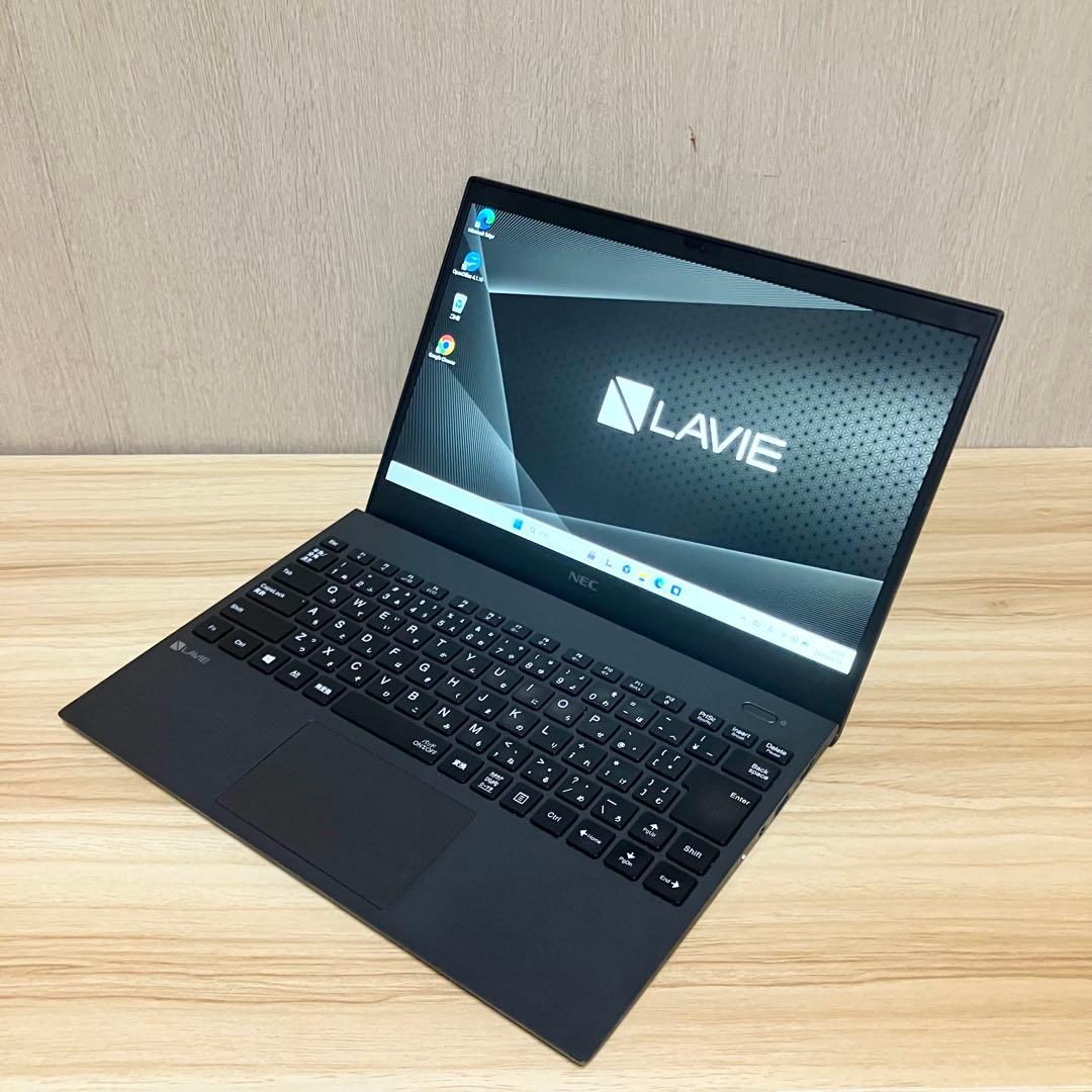 第11世代！core i7極美品✨ LAVIE Direct PM 高性能モデル