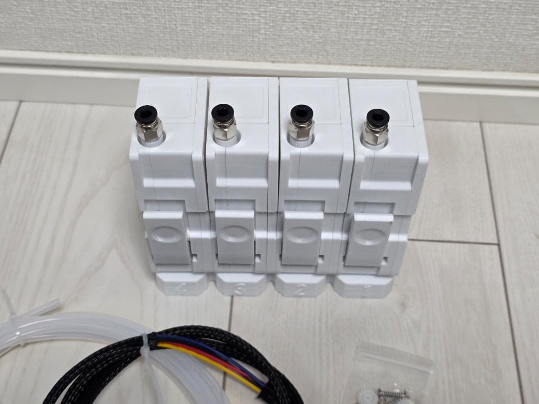 AMS BMCU 370C 組立済み Bambu lab AMS Lite互換品