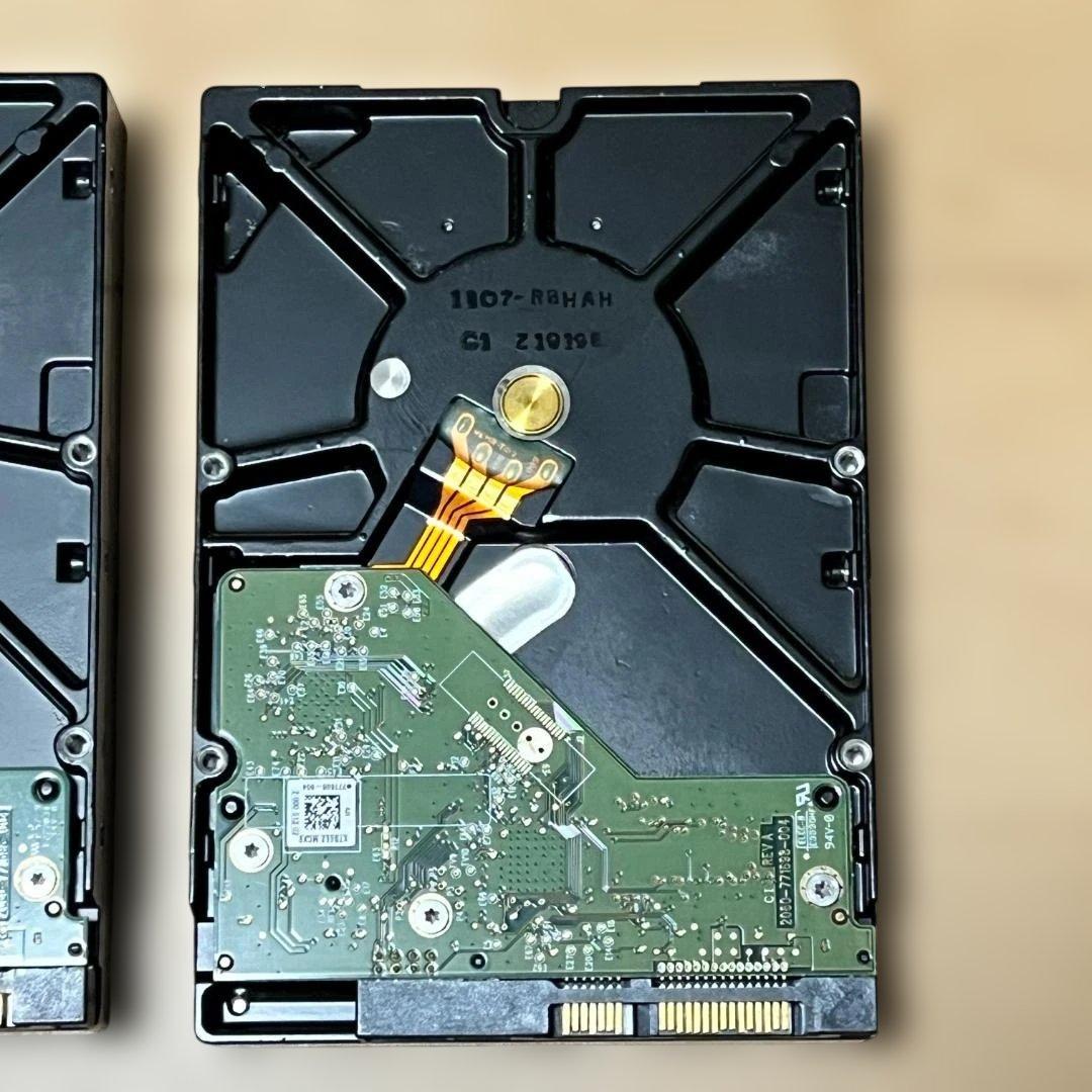 【中古3＋新品1・初期化済み】3.5インチHDD2TBｘ4台（WD20EARS）