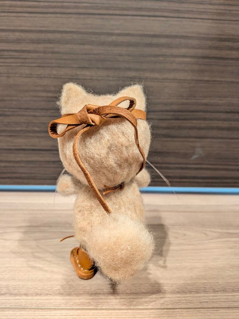【みみさま専用3/4終日】羊毛フェルト 猫のぬいぐるみ ゴーグル付き2匹