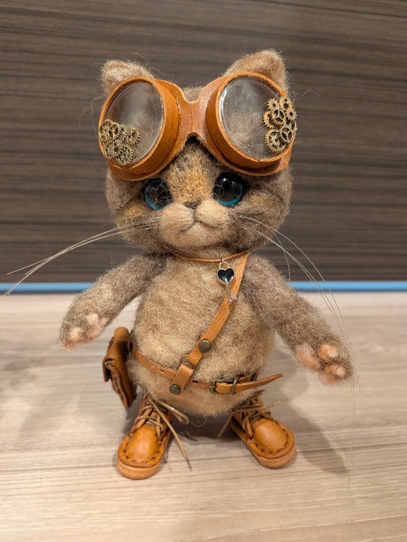 【みみさま専用3/4終日】羊毛フェルト 猫のぬいぐるみ ゴーグル付き2匹