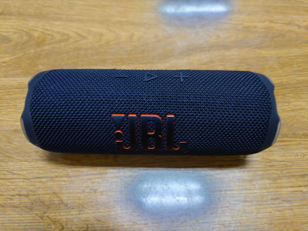 JBL FLIP 7ブラック ワイヤレススピーカー