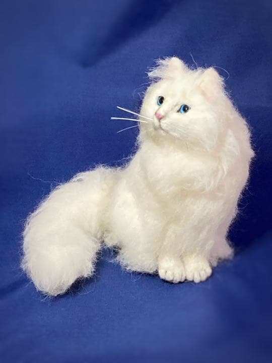 mia サンプルページ ノルウェージャンフォレスト 置物 猫 長毛種