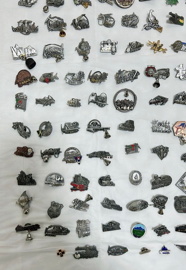 観光地ピンバッジ150個 昭和レトロ 登頂記念