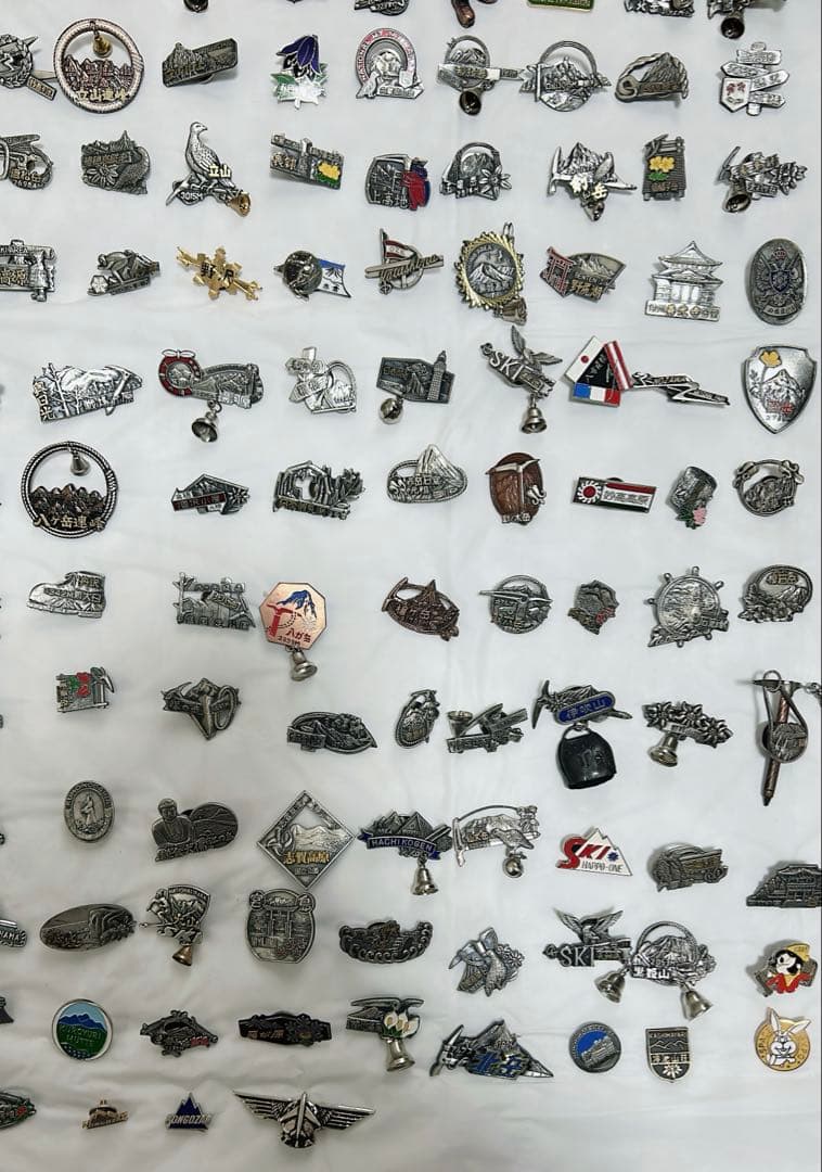 観光地ピンバッジ150個 昭和レトロ 登頂記念