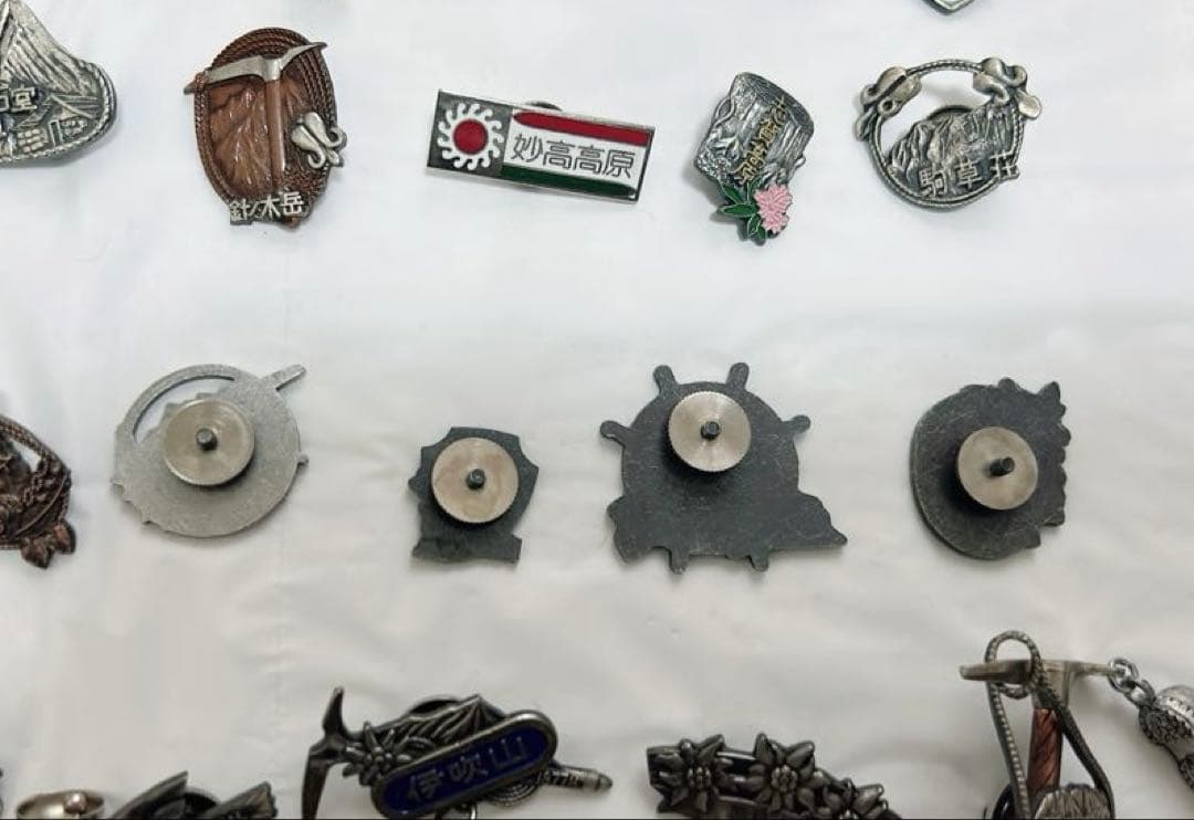 観光地ピンバッジ150個 昭和レトロ 登頂記念