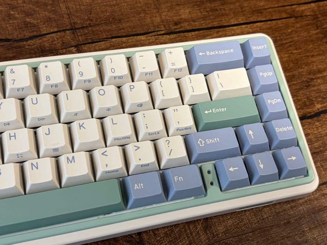 キーボード Varmilo 67 Minilo