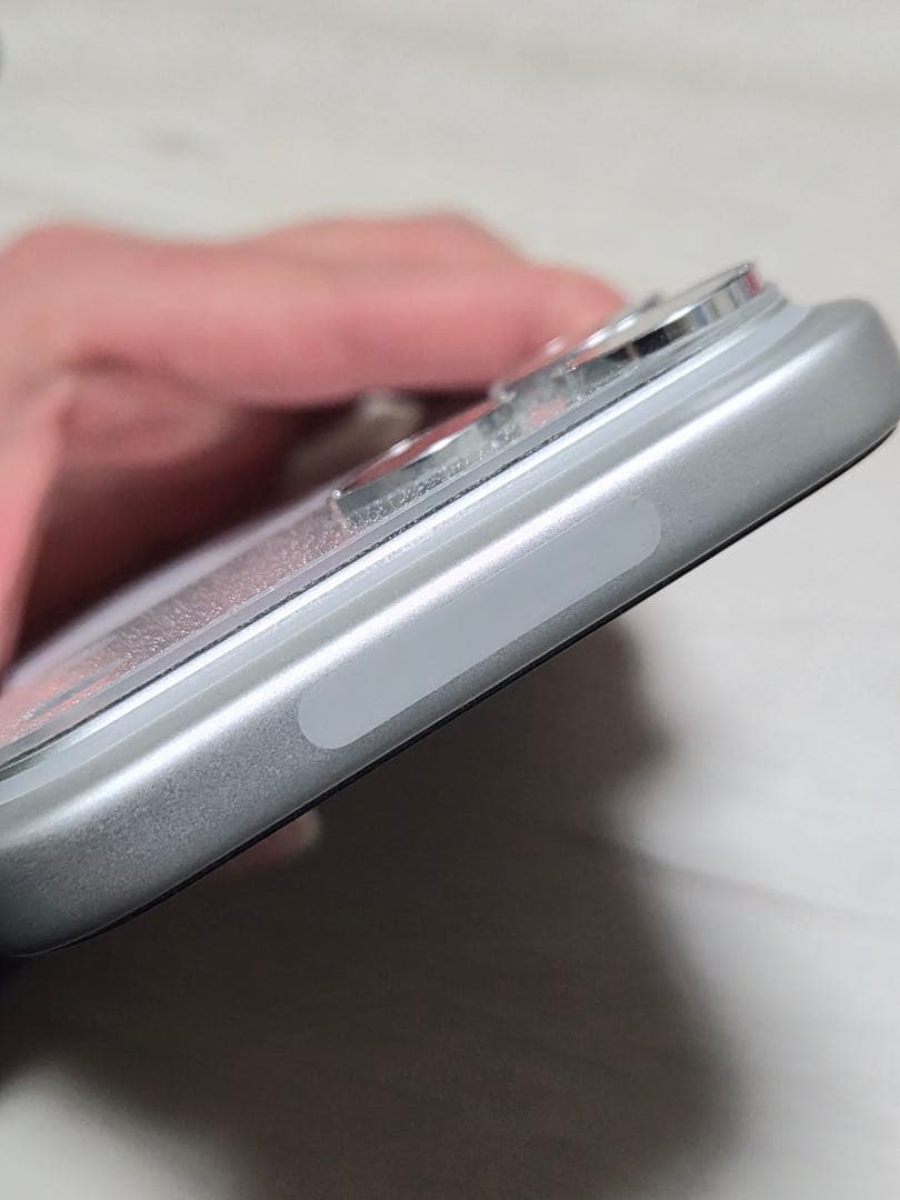 美品 iPhone17ProMax 512GB シルバー