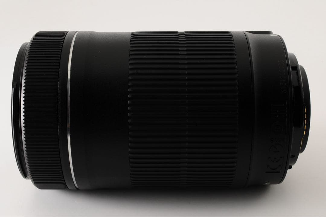 【ほぼ新品】 Canon EF-S 55-250mm f4-5.6 IS STM