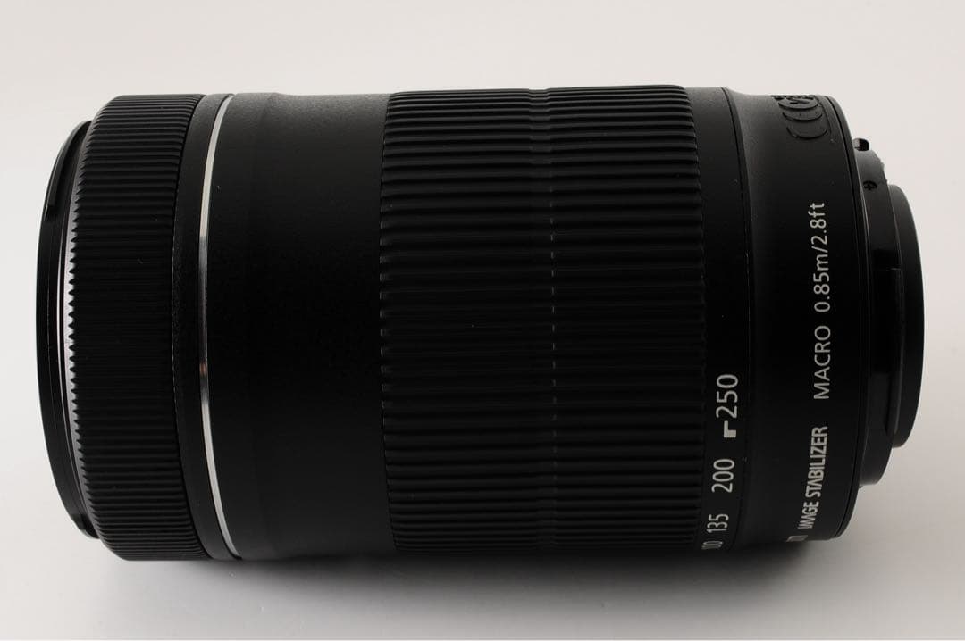 【ほぼ新品】 Canon EF-S 55-250mm f4-5.6 IS STM