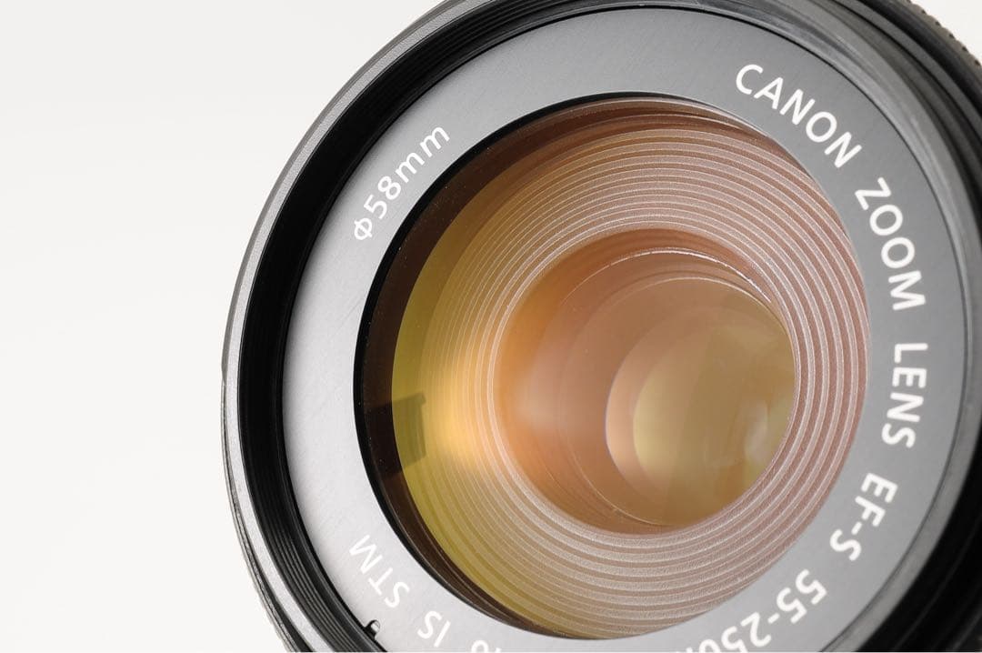 【ほぼ新品】 Canon EF-S 55-250mm f4-5.6 IS STM