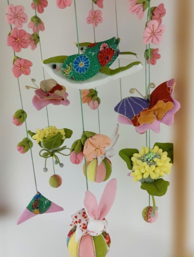 ちりめん細工　吊るし飾り　(桜と菜の花の春のさげもん）