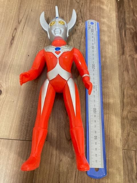 最後の値下げ！　30cmサイズ　ウルトラマンタロウ①　ブルマァク　ソフビ