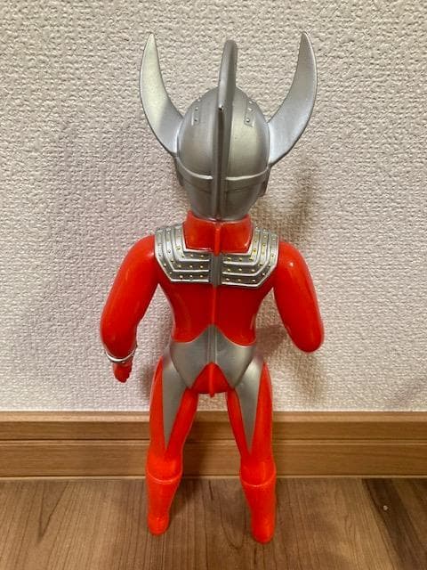最後の値下げ！　30cmサイズ　ウルトラマンタロウ①　ブルマァク　ソフビ