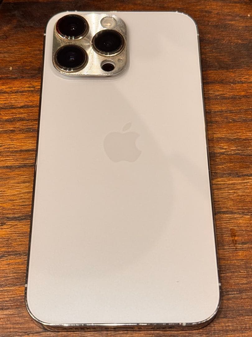 アキラ iPhone 14 Pro Max 512GB
