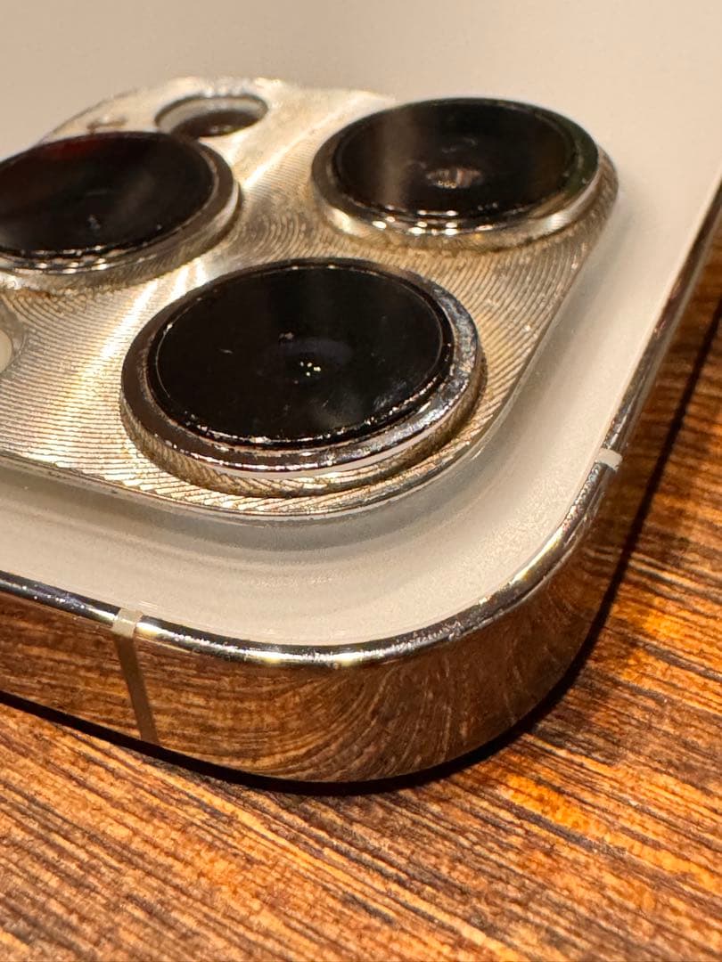 アキラ iPhone 14 Pro Max 512GB