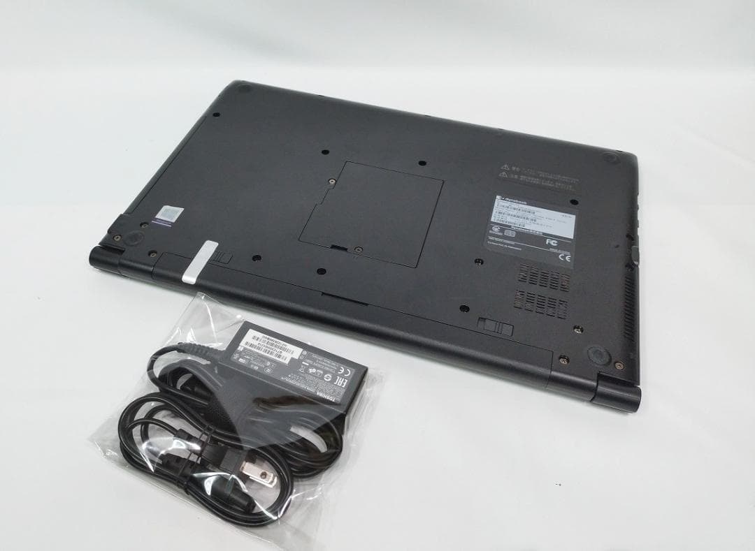 Kazu Ichi 15.6B65/ER 8世代 I3 8GB 256GB