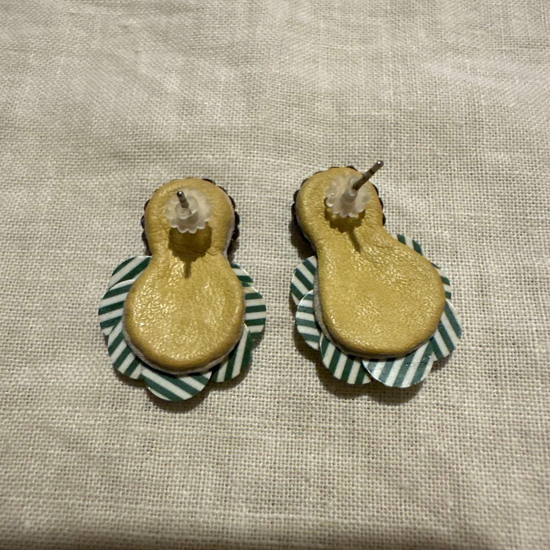 ピアス tamas