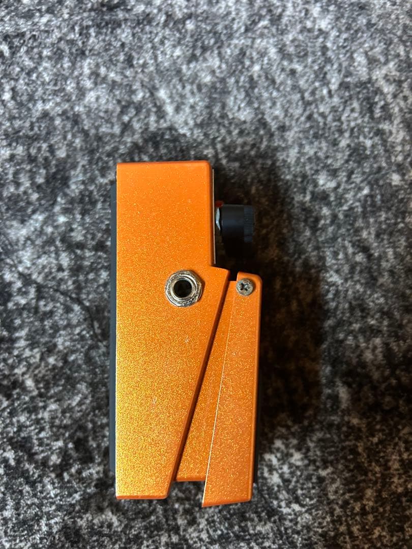 ギターBOSS DA-2 Adaptive Distortion