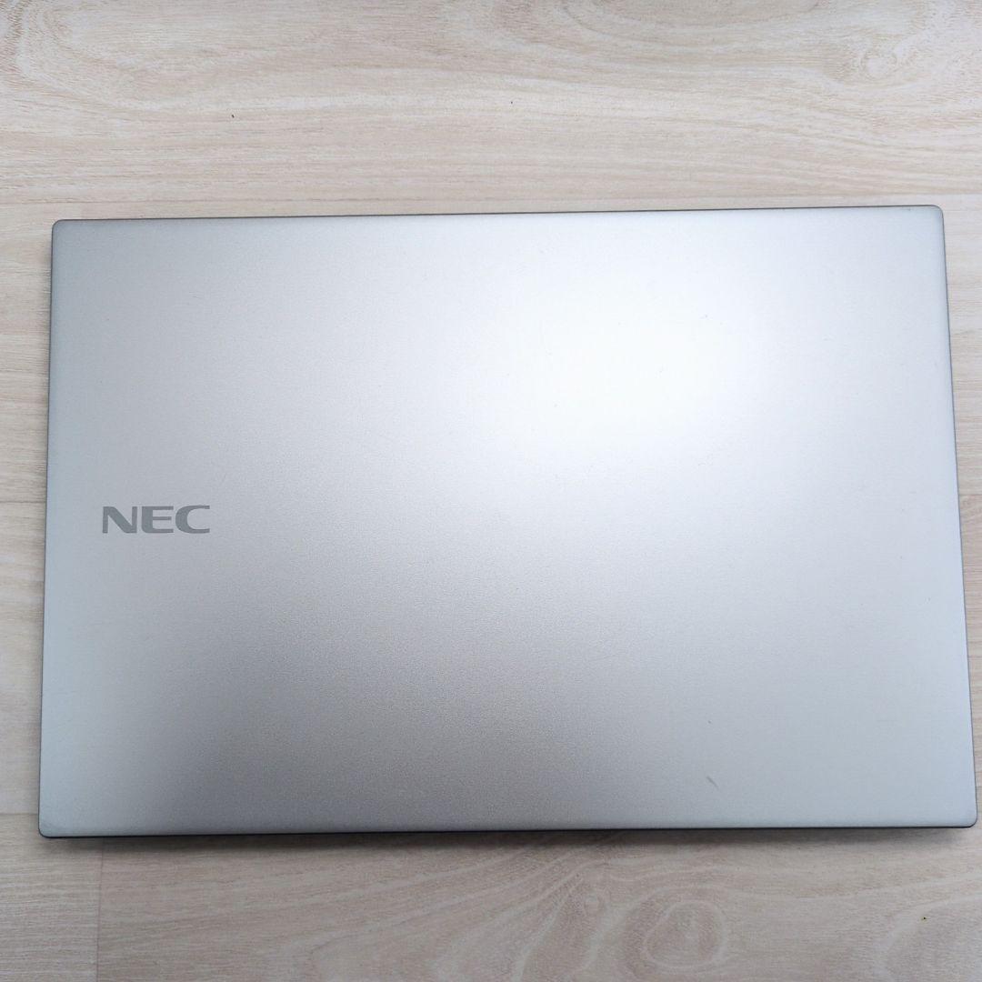 ノート パソコン 第8世代 ｉ5 8GB 128GB 液晶 12.5 P009