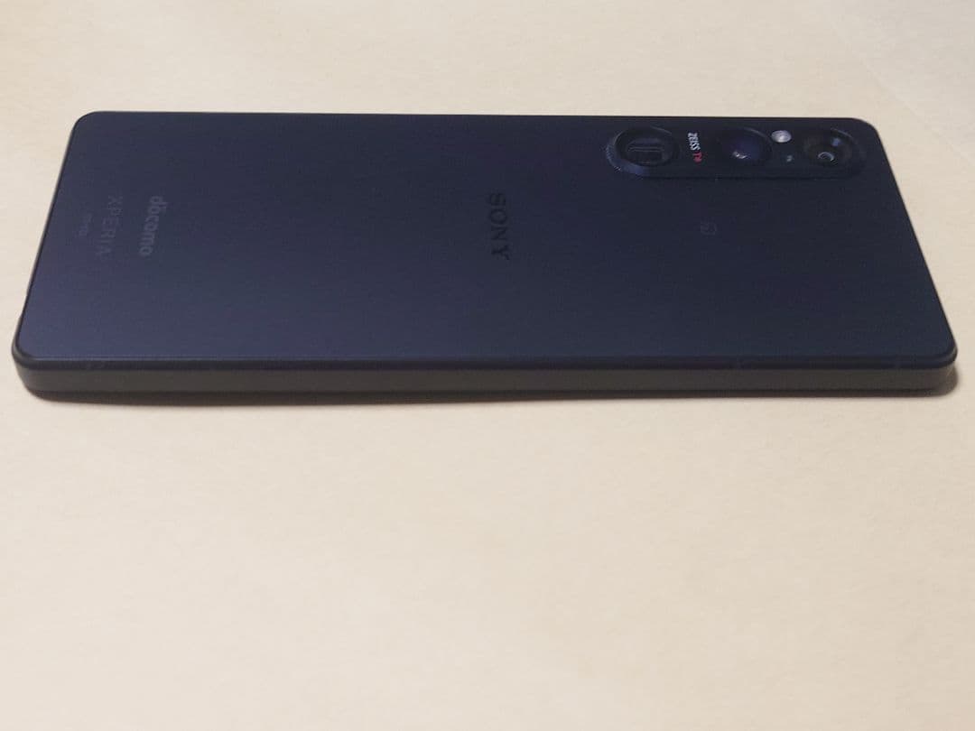Xperia 1 V SO-51D ブラック docomo版 保護フィルム付