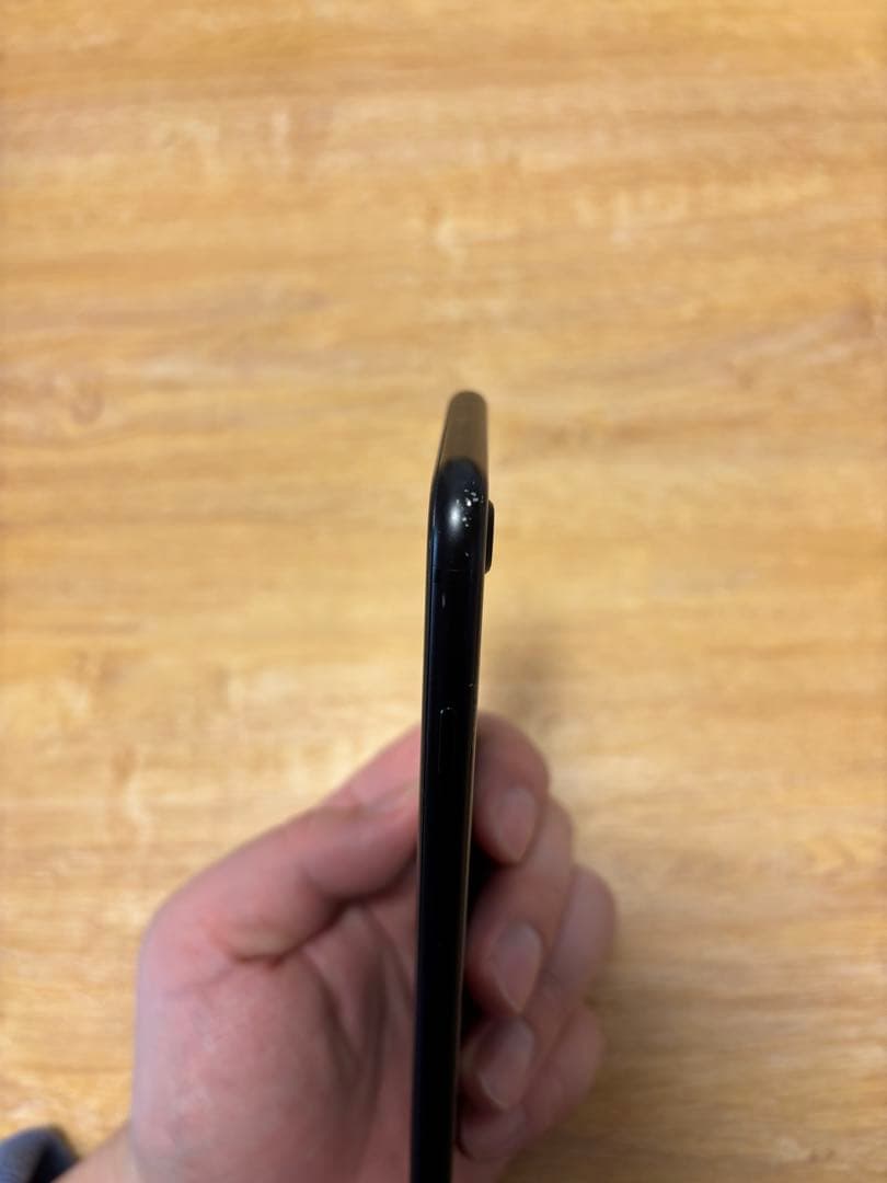 【iPhoneSE 第2世代 128GB ブラック SIMフリー】箱・ケーブル付