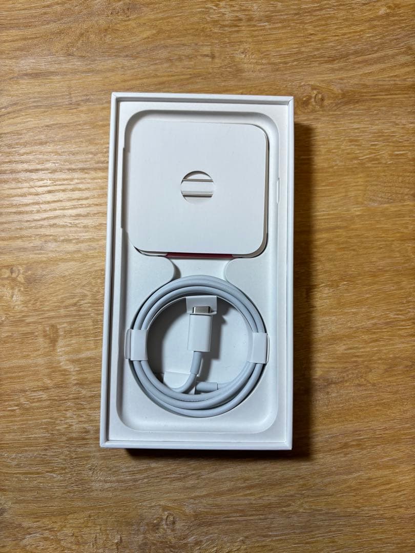 【iPhoneSE 第2世代 128GB ブラック SIMフリー】箱・ケーブル付