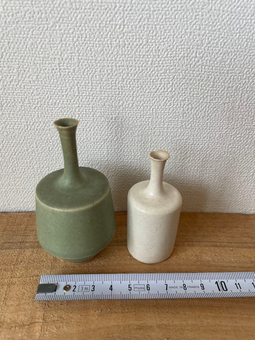 和田麻美子さん　フラワーベース2点