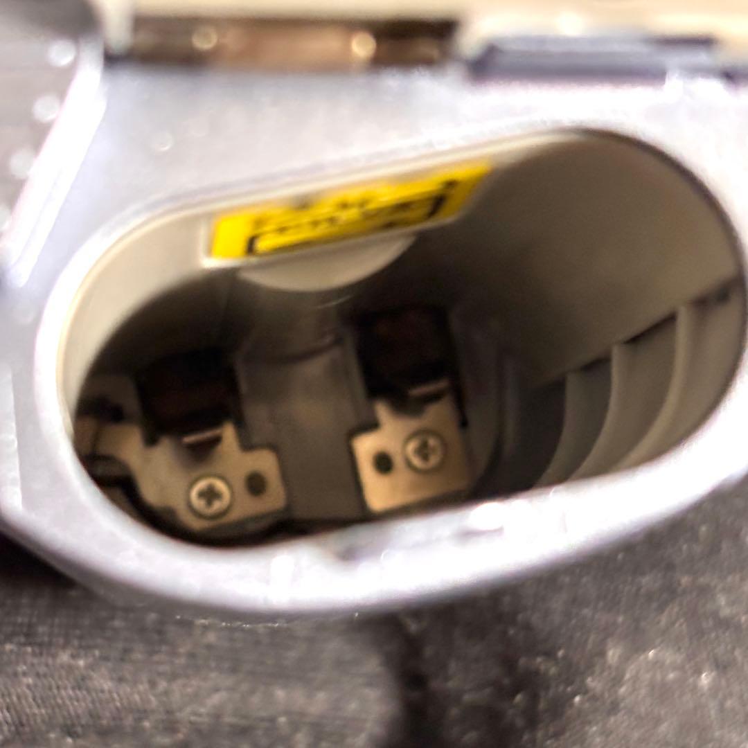 【動作問題なし】Nikon COOLPIX2100 単三電池