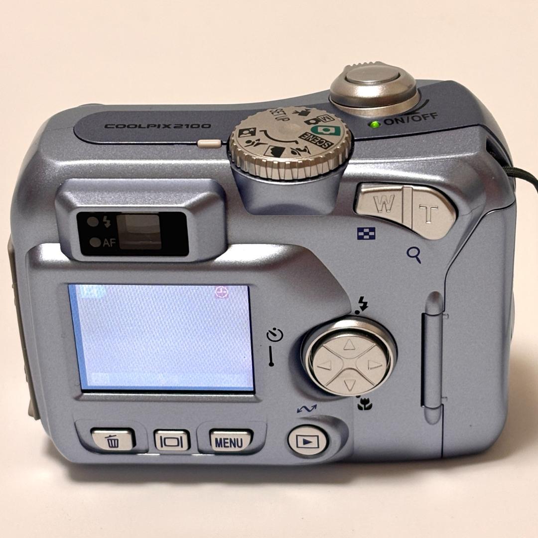 【動作問題なし】Nikon COOLPIX2100 単三電池