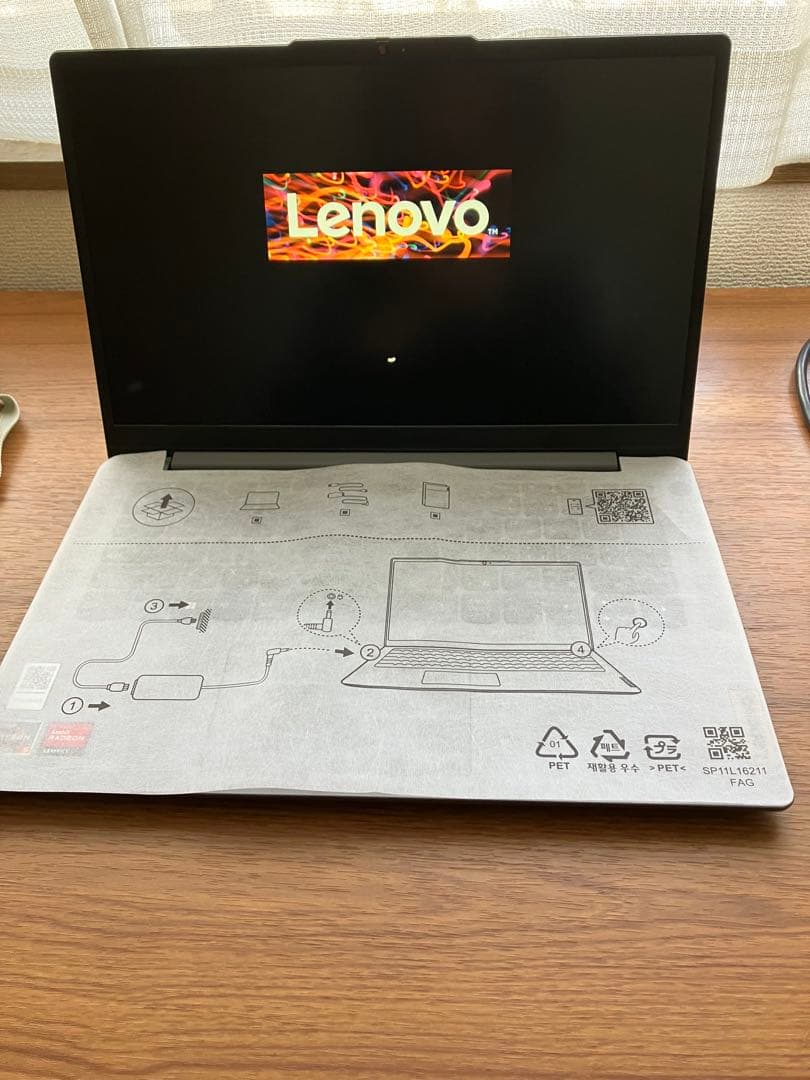 Windowsノート本体 IdeaPad Slim 3 Gen 8 Ryzen 5 16GB 512GB