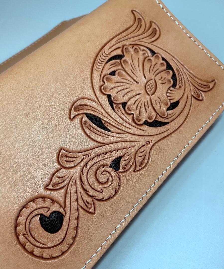 レザーカービングウォレット