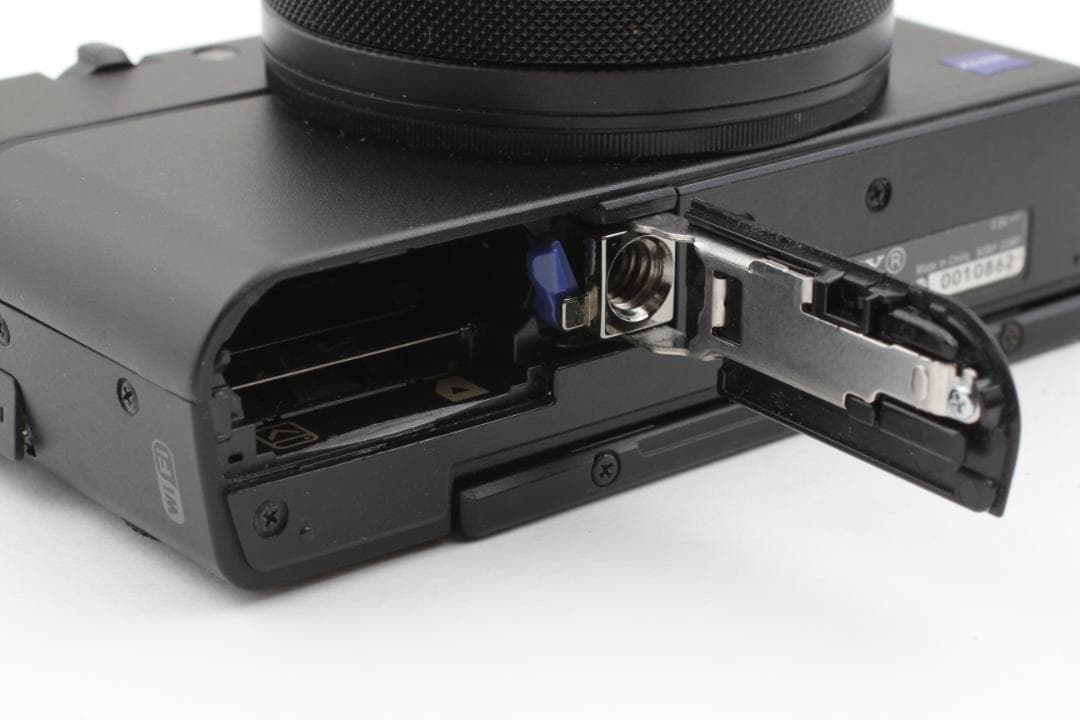 SONY Cyber-shot DSC-RX100M4 コンパクトデジタルカメラ