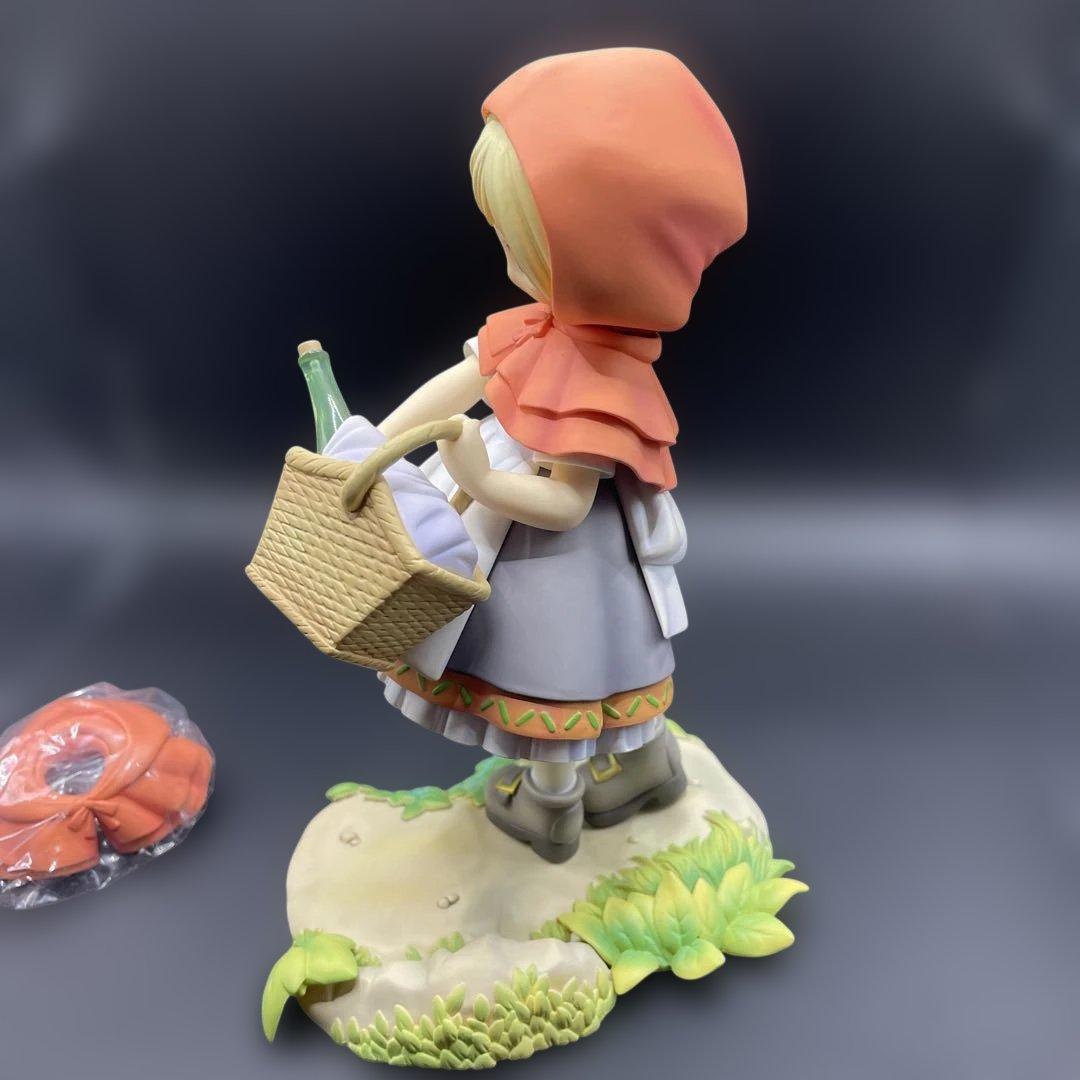 赤ずきん　フィギュア