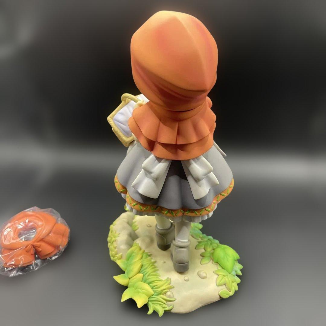 赤ずきん　フィギュア