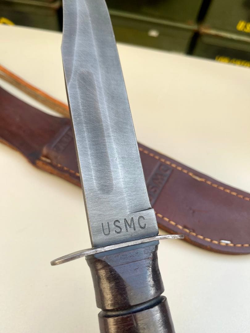 米軍実物 美品 コンバットナイフ KA-BAR USMC レザーシース付