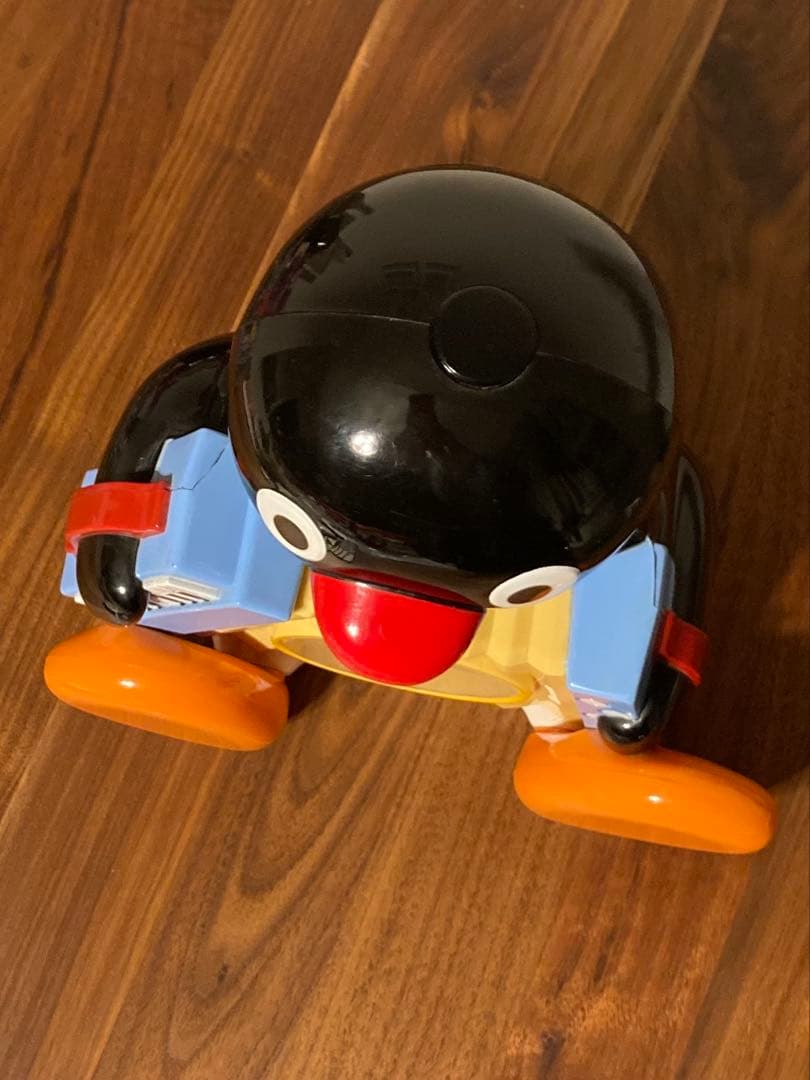 PINGU ピングー　目覚まし時計　おしゃべりクロック