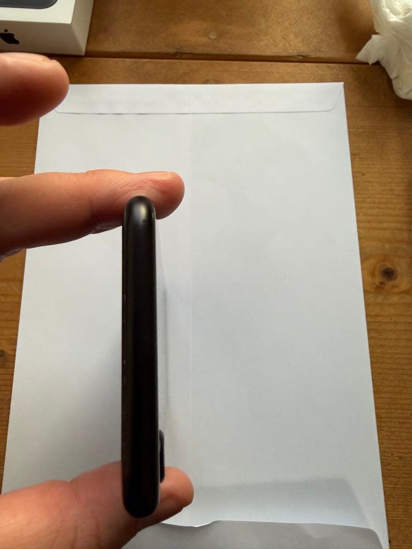 iPhoneSE第2世代 128GB ブラック 箱あり 動作確認済