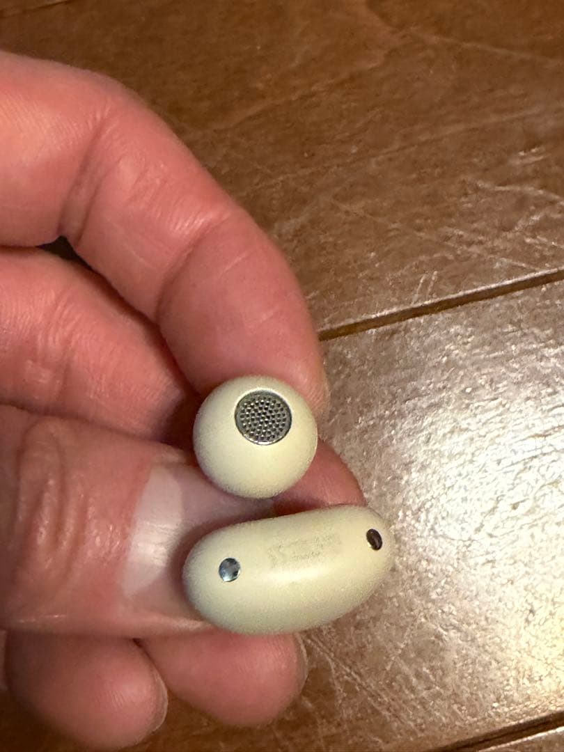 HUAWEI FreeClip ワイヤレスイヤホン（ベージュ）