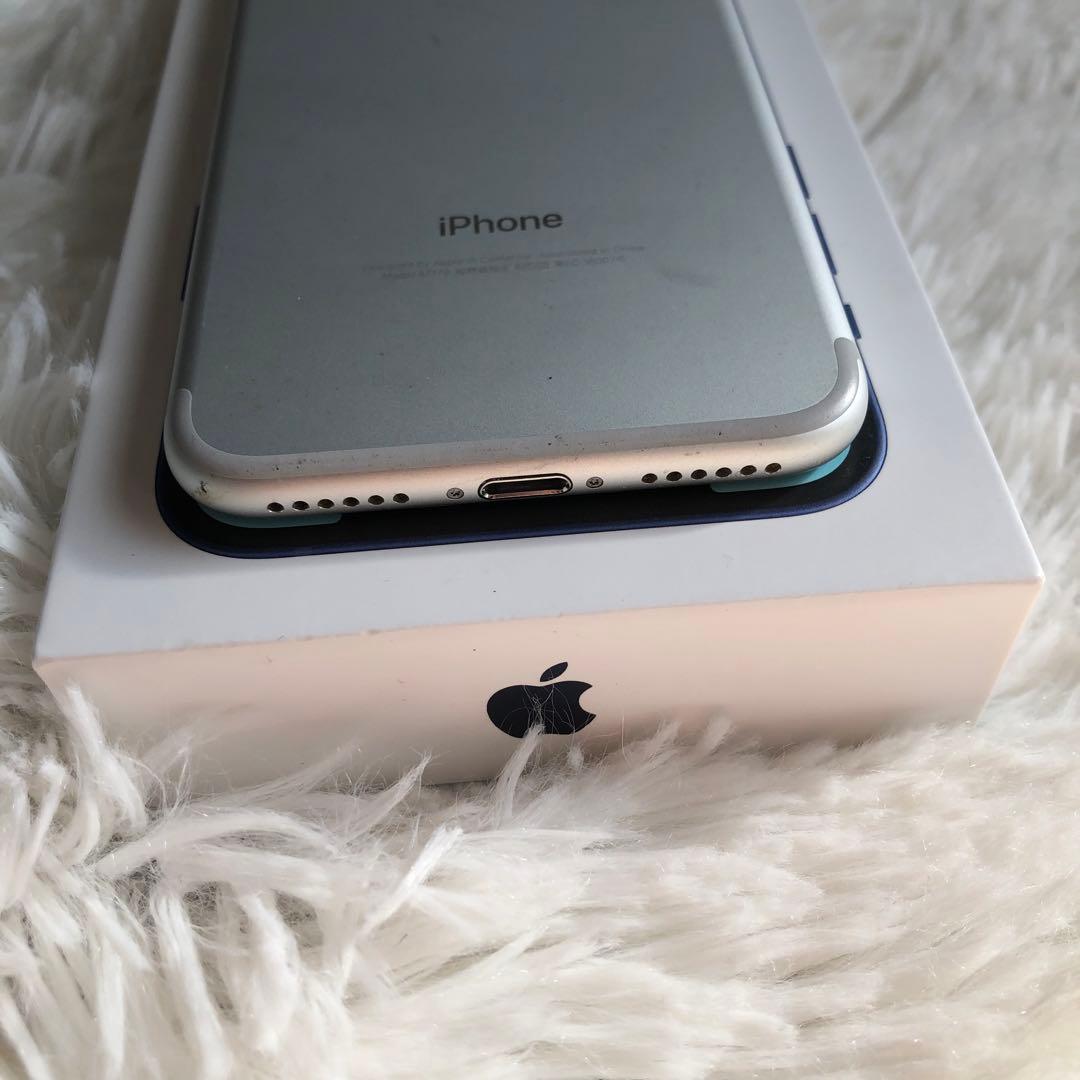 【すぐ発送】iPhone 7 32GB SIMフリー