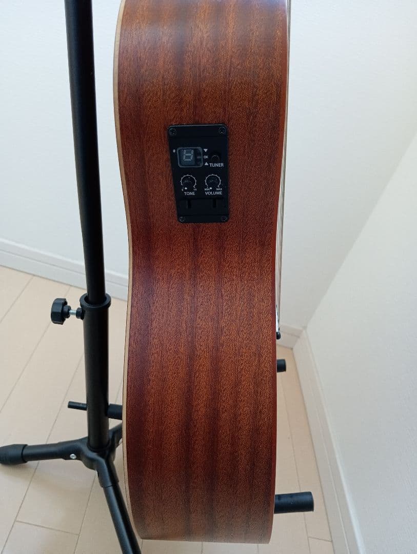 Taylor GS Mini-e Mahogany　pickup付　専用ケース付