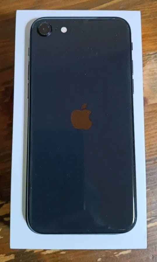 Apple iPhone SE (第2世代) ブラック 本体 SIMフリー