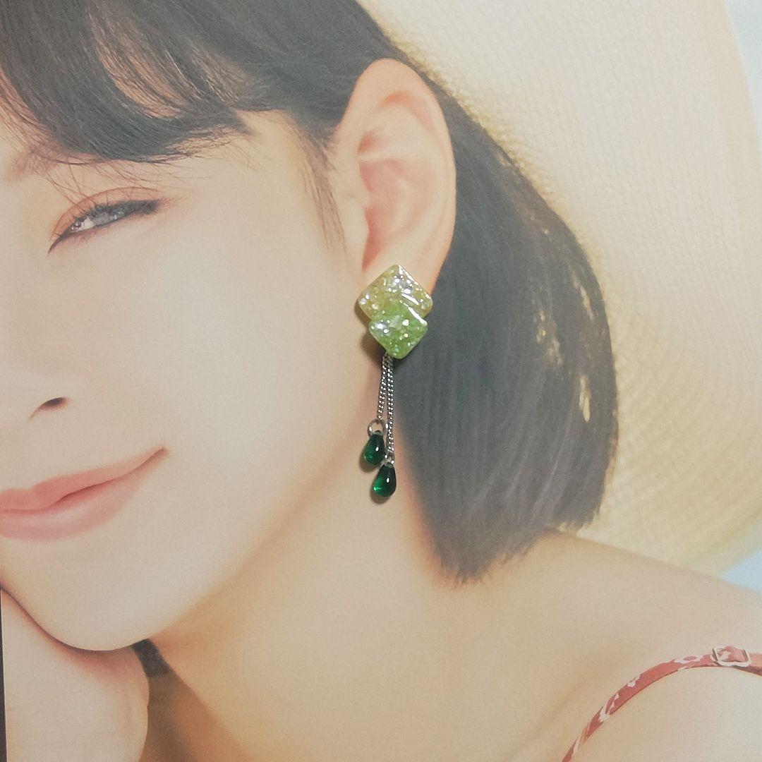 【004】ライムカラーのピアス／イヤリング