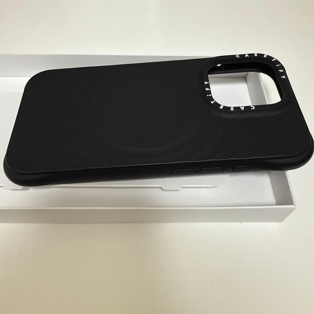 CASETiFY ウェーブシリコンケース iPhone16pro用