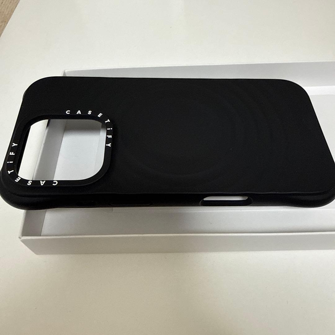 CASETiFY ウェーブシリコンケース iPhone16pro用